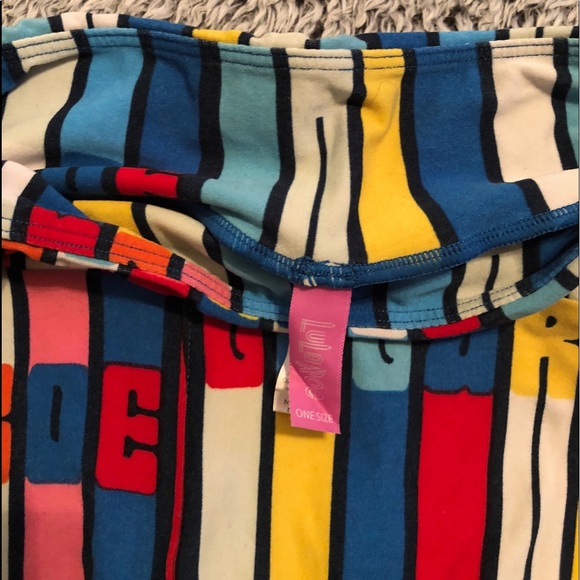 ❤️Rare Lularoe Leggings! - Picture 2 of 2